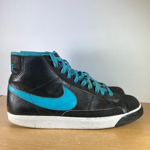 Nike Shoes - Nike Blazer Mid Black Turquoise Women’s Size 7 Sneakers (2010)